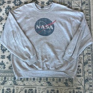 NASA Sweater - XL